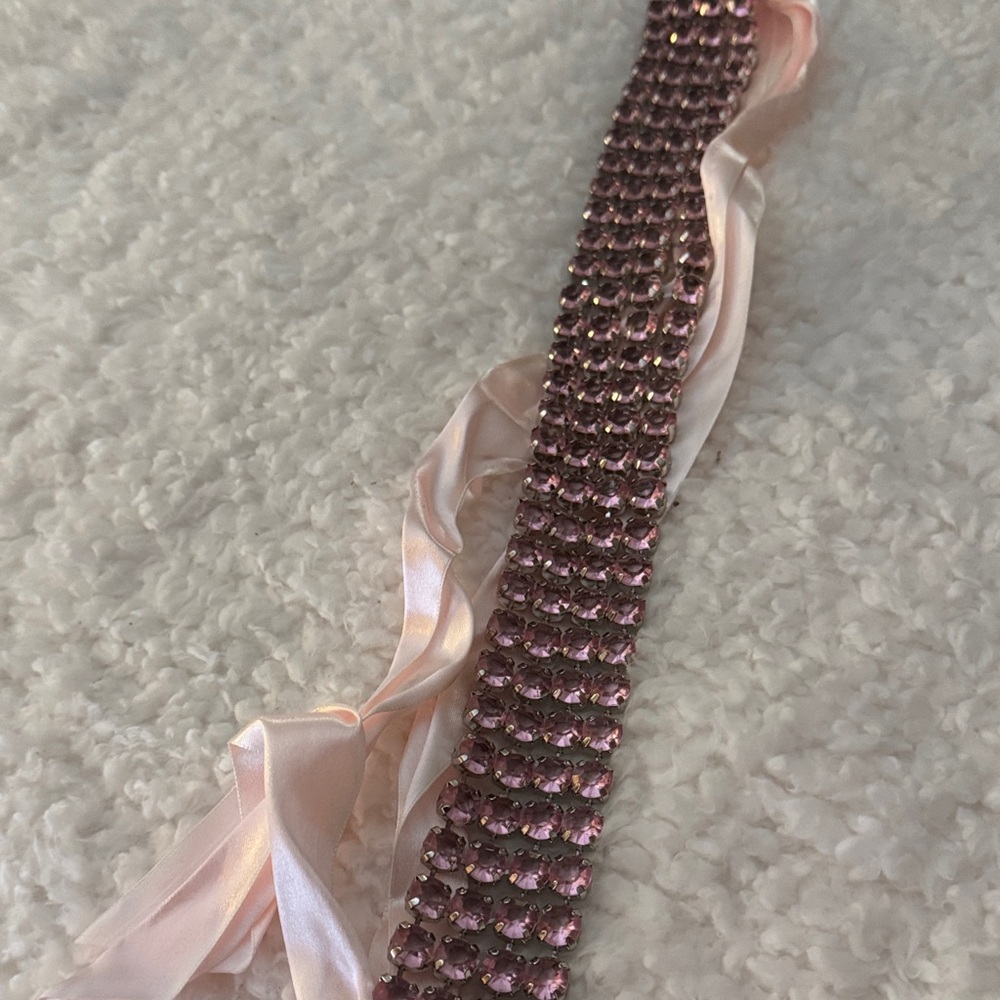 Elegant Pink Crystal Necklace with Satin Ribbon - Picture 4 of 4